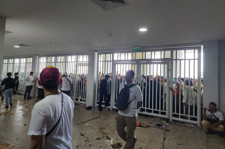 Dengan semangat perubahan yang dibawa AMIN, masyarakat berharap AMIN dapat membuat perubahan yang baik untuk Indonesia kedepan.