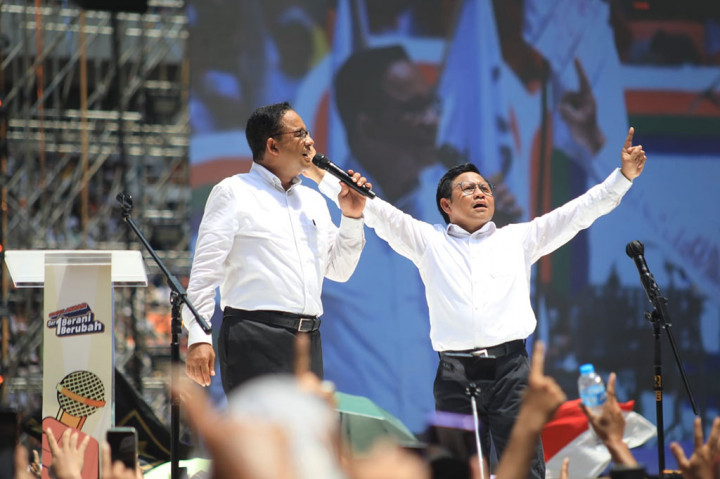 Menurutnya orang-orang yang hadir di stadion tersebut merupakan yang menginginkan perubahan. Dia mengatakan pihaknya telah menyaksikan ketidakadilan yang terjadi di negeri Indonesia. 