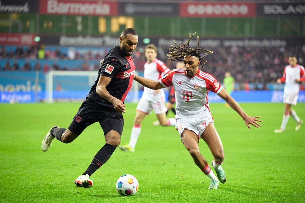 Laga bigmatch antara Bayer Leverkusen versus Bayern Muenchen di Stadion Bay Arena pada pekan ke-21 Liga Jerman berakhir dengan kekalahan telak Die Roten, julukkan Muenchen, dengan skor telak 3-0, Minggu, 11 Februari 2024.