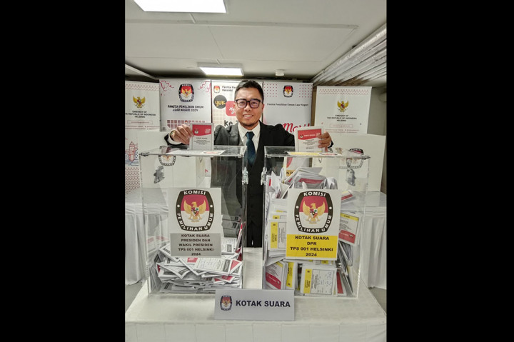 Khusus untuk Finlandia dan Estonia, PPLN mengikuti metode pemungutan suara yang efektif dan aman, membatasi pilihan pada TPS dan POS, sesuai dengan Peraturan KPU No 25 tentang Tungsura. Keputusan ini didasari oleh penilaian kondisi objektif dan logistik, memastikan setiap suara terhitung tanpa mengurangi keamanan dan integritas proses pemilihan.