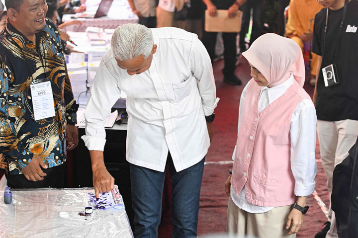 Ganjar Pranowo meminta masyarakat memberikan suaranya pada pemilu 14 Februari 2024 sesuai dengan hati nurani.  