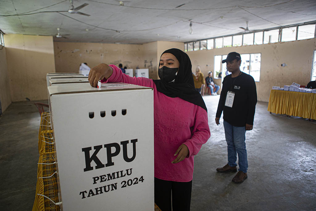 Menurut Nur, presiden dan anggota legislatif yang perpilih nanti bisa mewujudkan semua janji politik yang disampaikan saat kampanye.