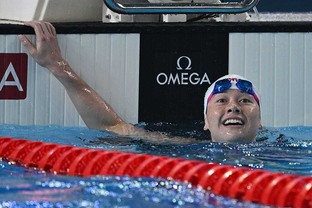 Perenang Siobhan Haughey mempersembahkan medali emas perdana untuk Hong Kong sepanjang keikutsertaan di Kejuaraan Akuatik Dunia atau World Aquatics Championships 2024 di Doha, Qatar.