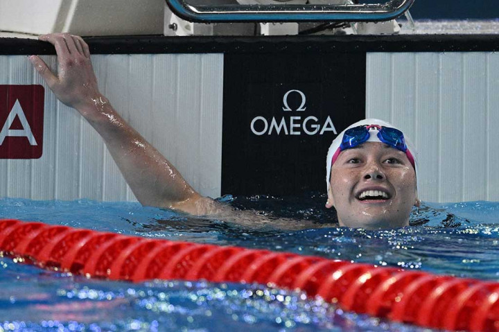 Perenang Siobhan Haughey mempersembahkan medali emas perdana untuk Hong Kong sepanjang keikutsertaan di Kejuaraan Akuatik Dunia atau World Aquatics Championships 2024 di Doha, Qatar.