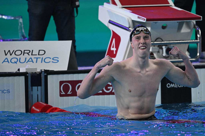 Sementara itu di nomor 800 meter gaya bebas putra, perenang Irlandia, Daniel Wiffen menyumbangkan gelar perdana sepanjang keikutsertaan negara tersebut usai menjadi yang tercepat dengan catatan waktu 7 menit 40,94 detik.