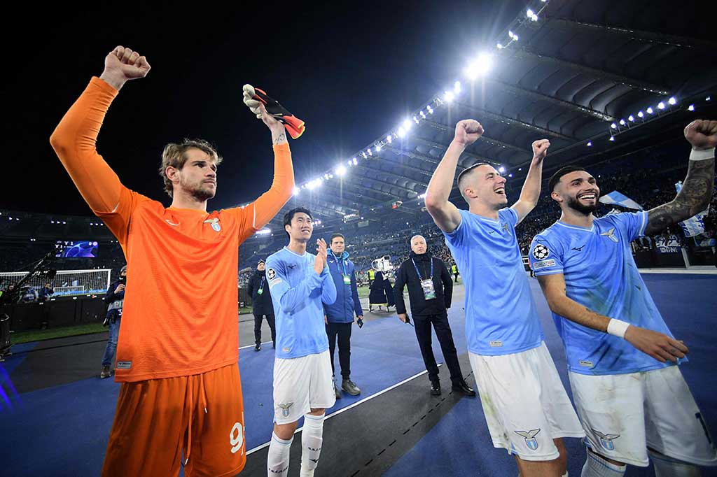 Kemenangan ini jadi modal berharga Lazio untuk bertandang ke markas Bayern Muenchen di Allianz Arena dalam duel leg kedua 16 besar Liga Champions 2023/2024 mendatang.