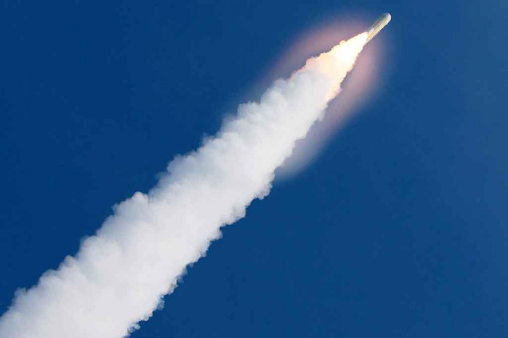 Dikembangkan bersama oleh JAXA dan Mitsubishi Heavy Industries, H3 adalah penerus sistem peluncuran H-IIA, yang memulai debutnya pada 2001.