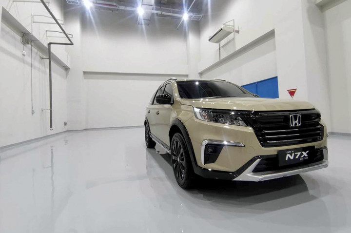 PT Honda Prospect Motor (HPM) meluncurkan model terbaru yakni New Honda BR-V N7X Edition di hari pembukaan Indonesia International Motor Show (IIMS) 2024, di JIExpo, Kemayoran, Jakarta Pusat, Kamis, 15 Februari 2024.