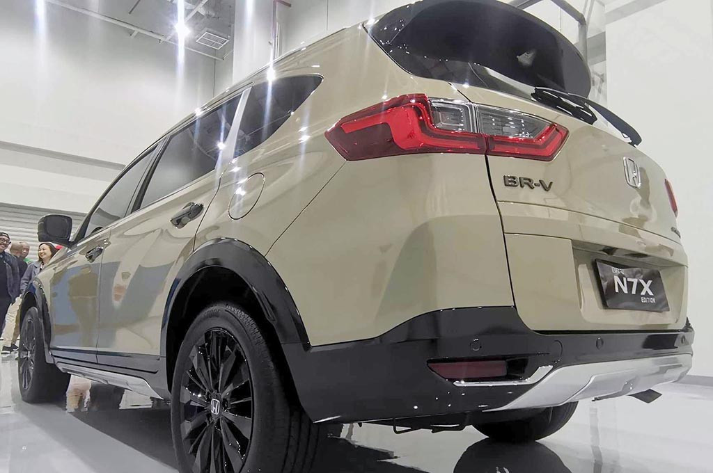 Sales & Marketing and After Sales Director PT Honda Prospect Motor (HPM), Yusak Billy mengatakan New BR-V N7X Edition menawarkan tenaga yang lebih besar. Model terbaru ini secara umum masih mempertahankan spesifikasi dan keunggulan yang ada di BR-V model sebelumnya. Namun sentuhan N7X Edition menjadi model ini lebih stylish. 