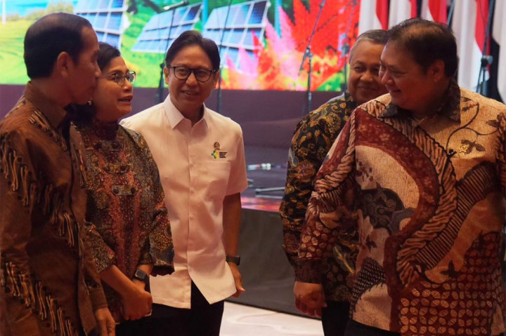 Di tengah kondisi geopolitik global yang kurang baik dengan masih berlangsungnya perang di Gaza dan Ukraina, Presiden memaparkan ketahanan industri keuangan Indonesia dengan tingkat permodalan perbankan mencapai 27,69 persen dan kredit perbankan yang tumbuh 10,38 persen year on year, atau di atas level pra pandemi. Ekonomi Indonesia pun, menurut Presiden Jokowi, tumbuh sangat baik yaitu 5,05 persen dan inflasi terkendali di angka 2,57 persen.