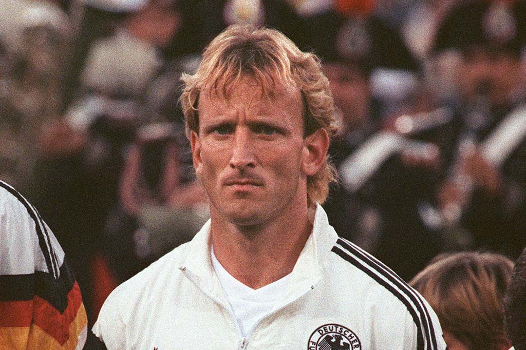 Bek kiri serba bisa, Brehme menghabiskan dua musim bersama Bayern Munich antara 1986-88, memenangkan Bundesliga pada 1987.