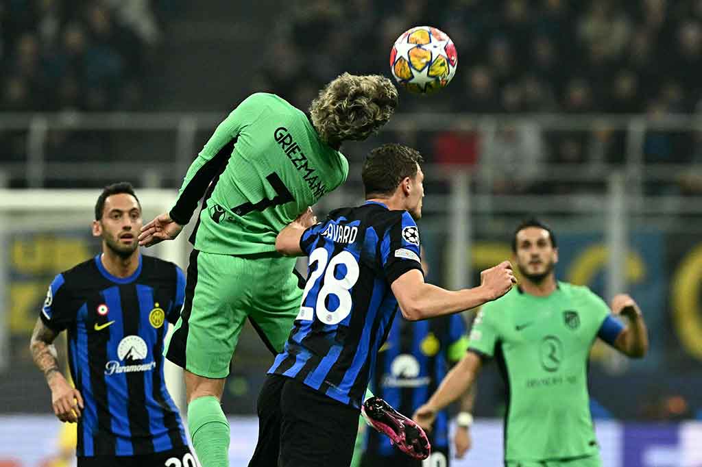 Tim tamu mencoba untuk mencetak gol penyeimbang dan beberapa kali membuat Inter melakukan kesalahan di lini belakang. Namun, tidak ada gol tambahan yang tercipta sehingga Inter Milan tetap menang 1-0 atas Atletico Madrid.