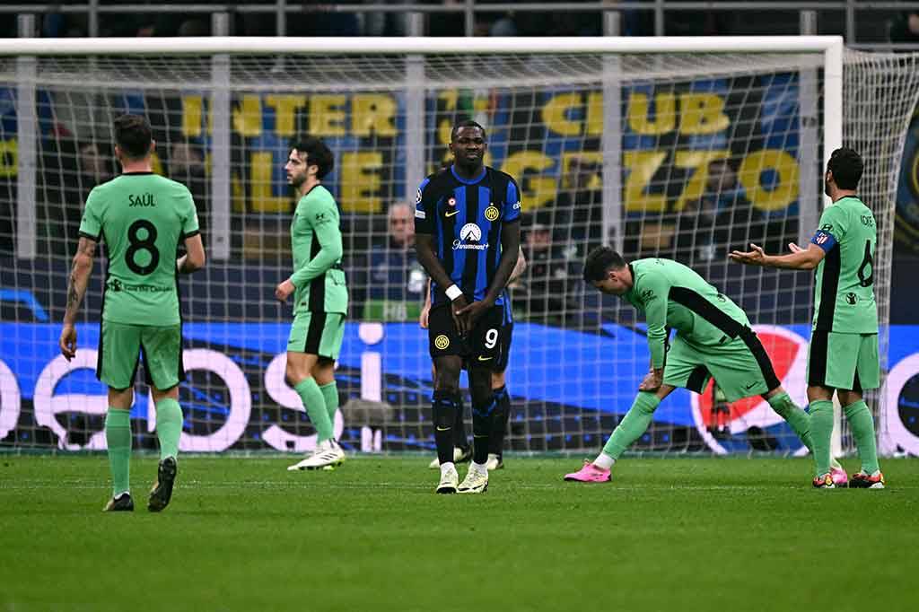 Pada menit ke-43, Thuram kembali punya kans mencetak gol andaikan tendangannya tidak mengarah tepat ke Oblak. Skor 0-0 menutup babak pertama.