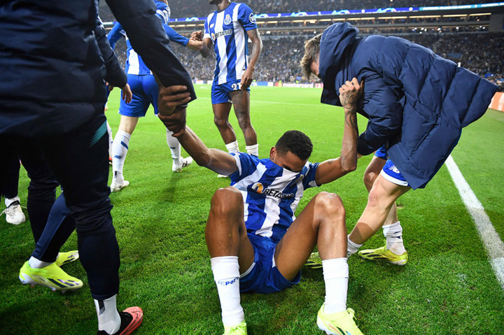 Kemenangan 1-0 menjadi modal penting Porto untuk menatap leg kedua yang akan digelar di Stadion Emirates, Selasa, 12 Februari mendatang. Porto setidaknya hanya memerlukan hasil seri untuk lolos ke babak perempat final. 