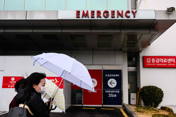 AFP telah menghubungi beberapa dokter magang yang telah mengundurkan diri namun diberitahu bahwa mereka telah memutuskan untuk tidak memberikan wawancara individual. 