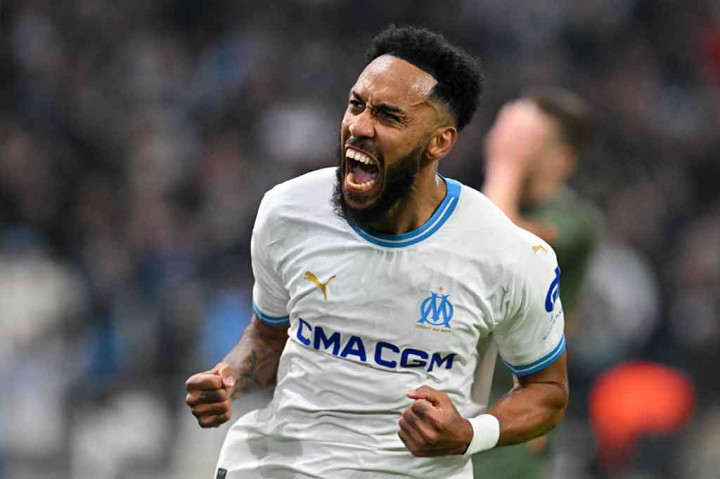 Pierre-Emerick Aubameyang menjadi pencetak gol terbanyak sepanjang masa kompetisi Liga Europa usai membantu Marseille mengalahkan Shakhtar Donetsk 3-1 (agregat 5-3) pada leg kedua play-off menuju 16 besar Liga Europa di Stadion Orange Velodrome, Jumat, 23 Februari 2024 dini hari WIB.