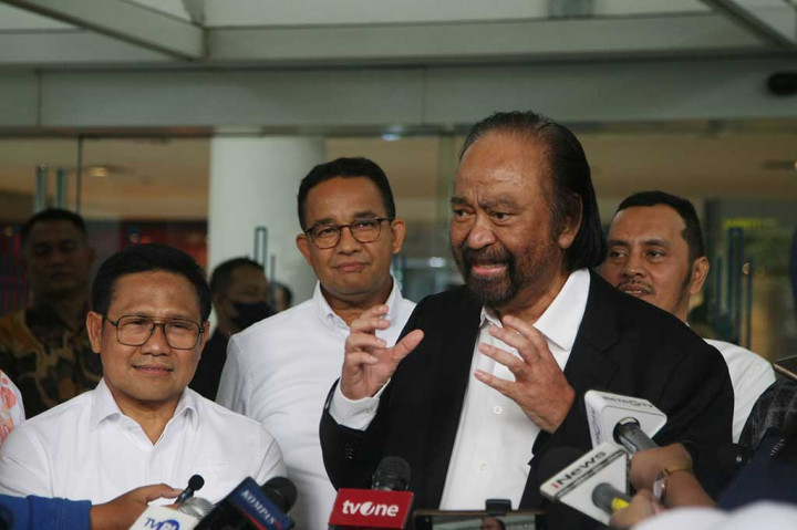 Surya Paloh mengatakan dorongan hak angket tidak hanya berasal dari partai pengusung Ganjar Pranowo-Mahfud MD PDI Perjuangan. Media massa juga dinilai berperan mewujudkan hak angket terlaksana.