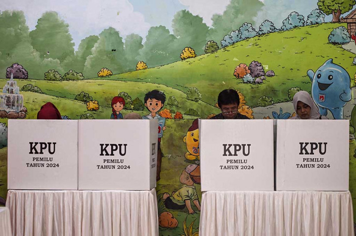 Komisi Pemilihan Umum (KPU) Kota Surabaya menggelar pemungutan suara ulang (PSU) di 10 lokasi tempat pemungutan suara (TPS) yang tersebar di lima wilayah kecamatan, Sabtu, 24 Februari 2024.