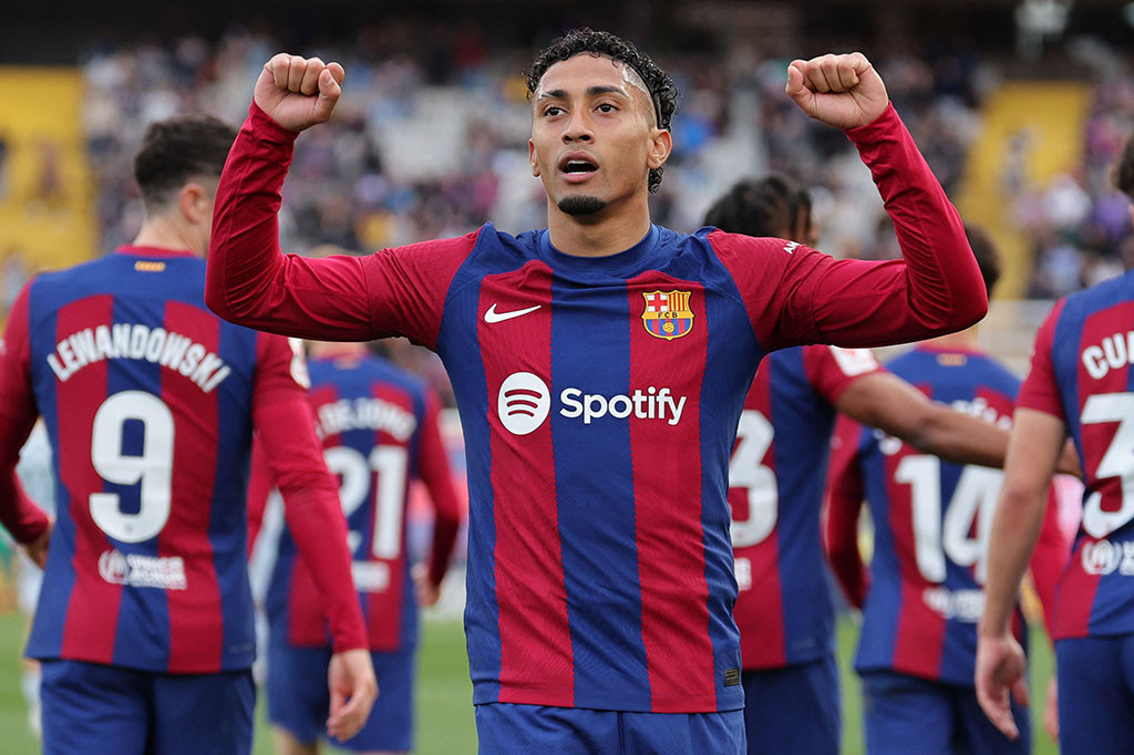 Barcelona mendulang poin penuh ketika menjamu Getafe dalam lanjutan La Liga yang dihelat Sabtu, 24 Februari 2024. Barca menang telak dengan skor 4-0 atas Getafe.