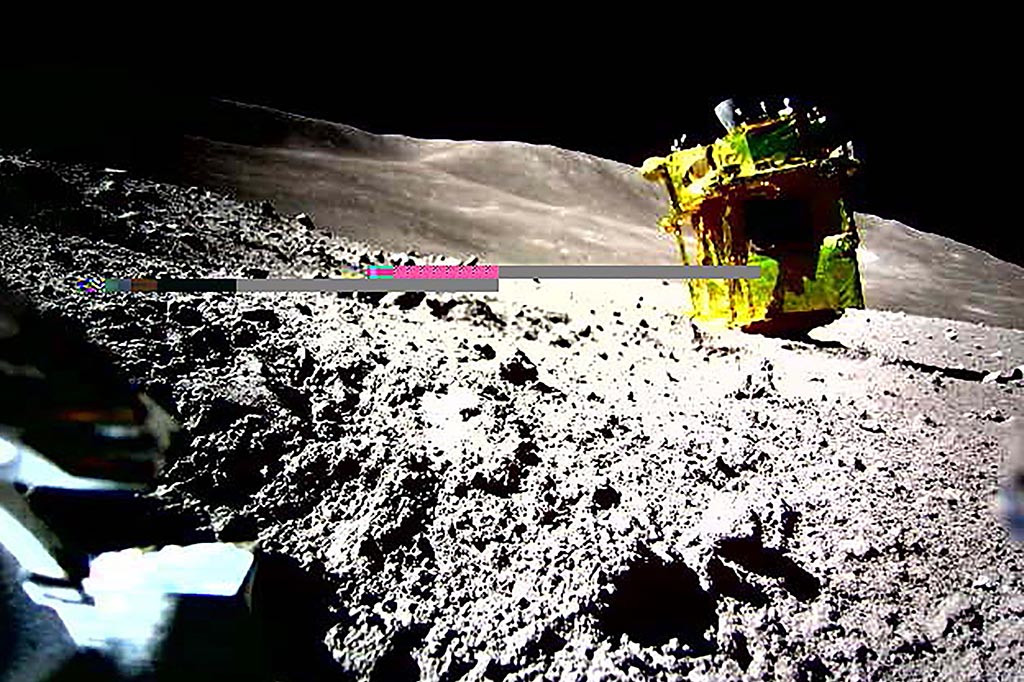 Smart Lander for Investigating Moon (SLIM) tak berawak mendarat bulan lalu dengan sudut miring sehingga panel surya menghadap ke arah yang salah.
