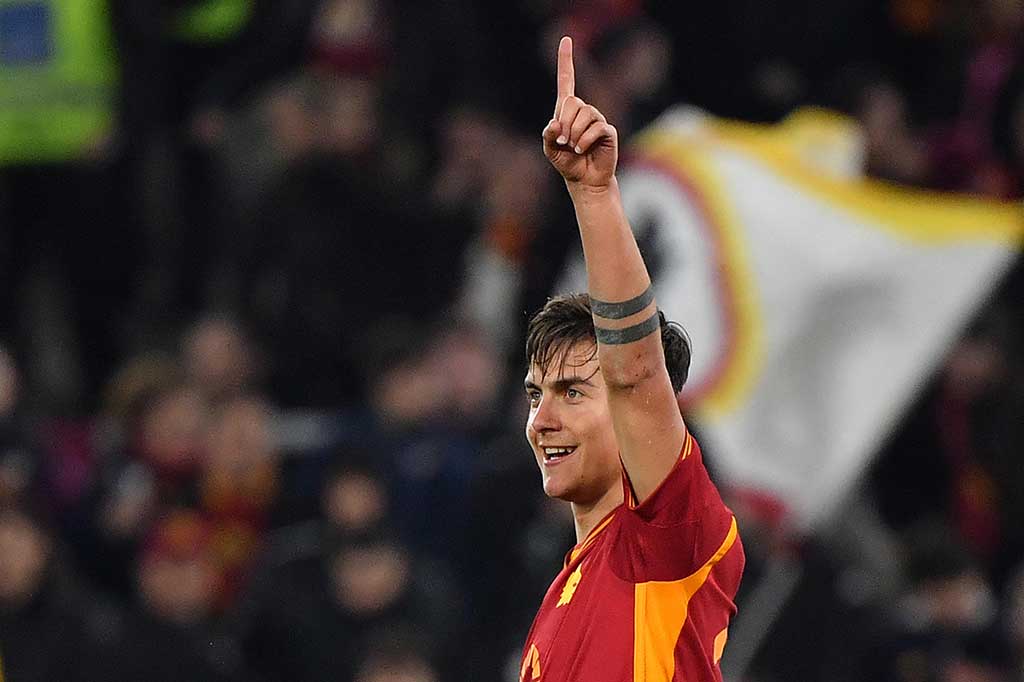 AS Roma berhasil meraih kemenangan 3-2 atas Torino dalam lanjutan Serie A pekan ke-26 yang berlangsung pada Selasa, 27 Februari 2023 dini hari WIB. Tiga gol Giallorossi diborong oleh Paulo Dybala.
