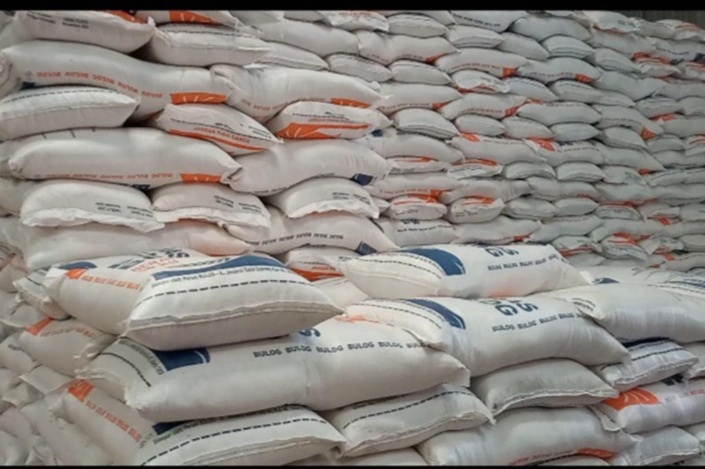 Bulog Cabang Bangka memastikan stok beras cadangan beras pemerintah (CBP) yang ada di Gudang Bulog cukup untuk dua bulan kedepan.