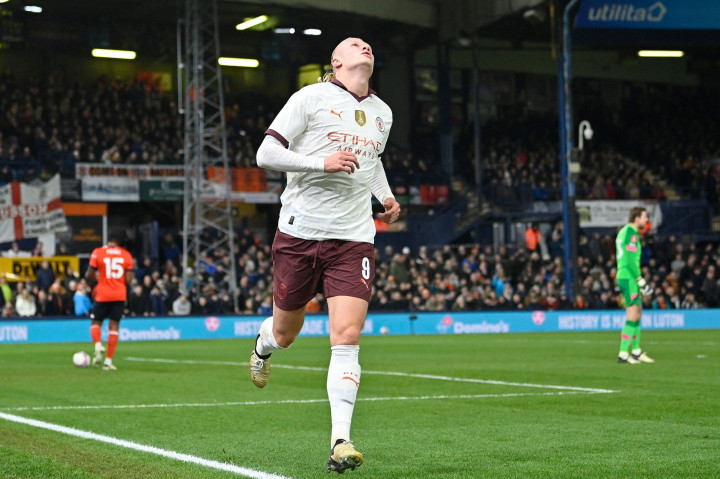 Kombinasi Haaland dan De Bruyne kembali menciptakan gol untuk City pada menit ke-18 setelah penyerang asal Norwegia itu membobol gawang dari Tim Krul untuk kedua kalinya sehingga skor berubah menjadi 2-0.