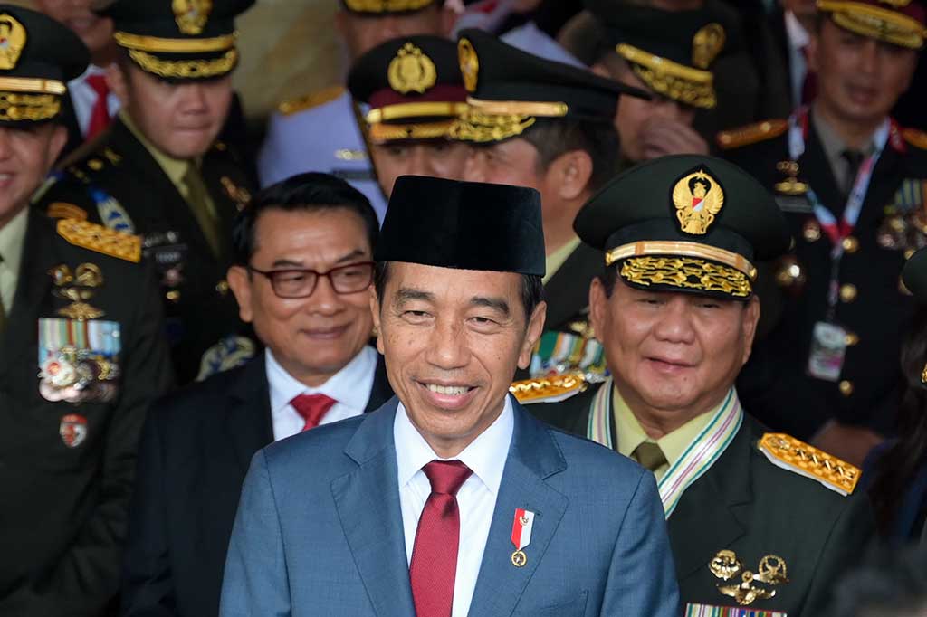 Jokowi mengatakan pemberian kenaikan pangkat istimewa Jenderal Kehormatan kepada Prabowo berdasarkan usulan Panglima TNI Jenderal Agus Subiyanto.