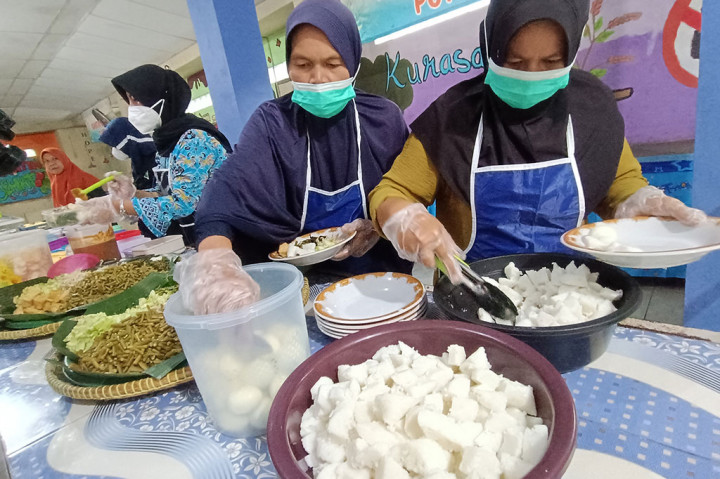 Program ini, kata dia, sudah mulai disiapkan dalam Rancangan Anggaran Pendapatan dan Belanja Negara (RAPBN) 2025. Namun, untuk pelaksanaan simulasi ini biaya anggarannya disediakan oleh Pemerintah Kabupaten Tangerang melalui dinas pendidikan setempat.