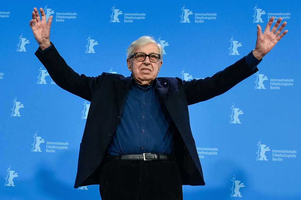 Sutradara Italia Paolo Taviani, yang film biopiknya 'Padre Padrone' memenangi penghargaan tertinggi Festival Film Cannes, meninggal dunia pada usia 92 tahun.