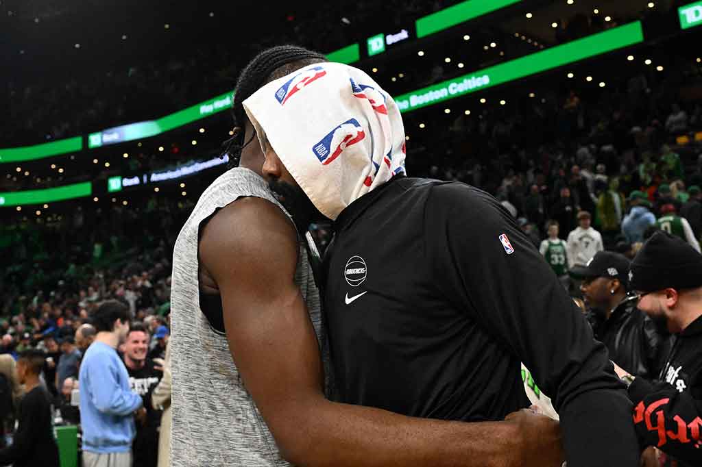 Boston Celtics berhasil mengatasi performa andalan Dallas Mavericks, Luka Doncic yang mencetak triple-double, dengan meraih kemenangan 138-110 pada laga yang digelar di TD Garden Boston Massachusetts, Sabtu, 2 Maret 2024 WIB.