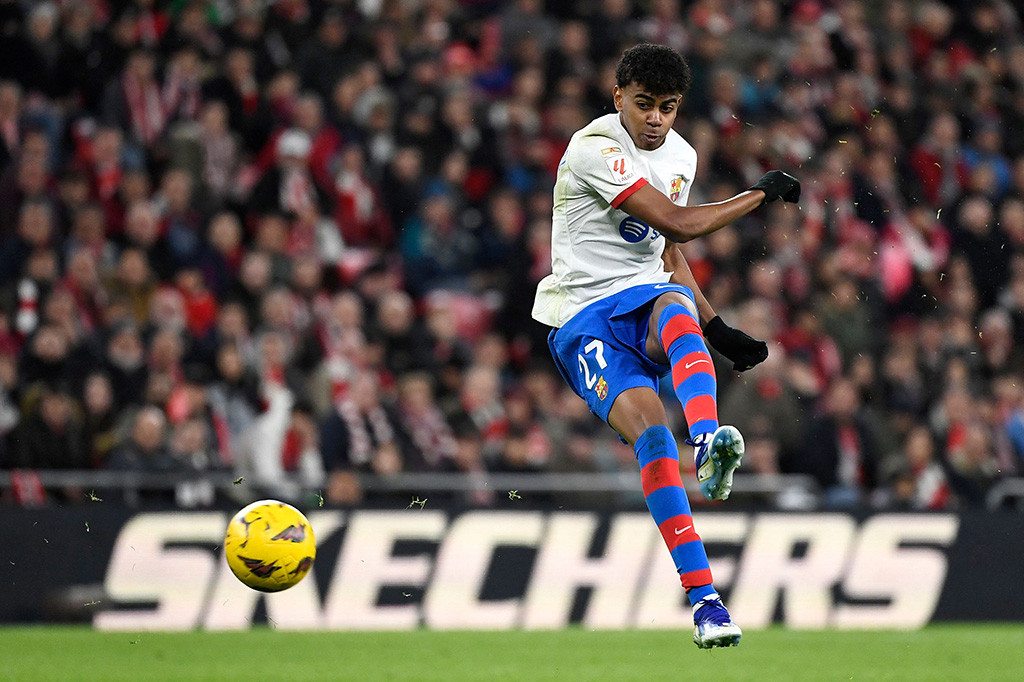 Barcelona terus menyerang lewat usaha dari Lamine Yamal maupun Ilkay Guendogan, tetapi lini pertahanan Masih sulit ditembus. Hingga peluit akhir dibunyikan, kedua tim gagal mencetak gol. Pertandingan pun berakhir dengan skor imbang 0-0.