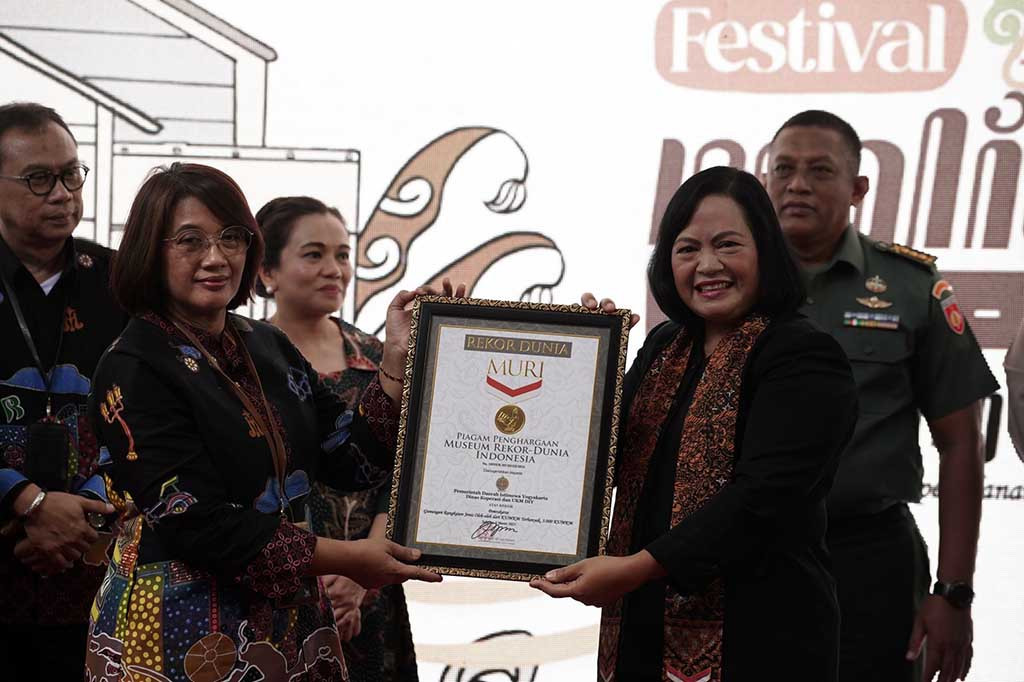 Sekda DIY Beny Suharsono mengatakan, memberikan apresiasi atas pertumbuhan ekonomi yang disumbangkan oleh UMKM, terutama di Malioboro. Pemecahan rekor ini membuktikan semangat para pelaku UMKM untuk berkembang dan meningkatkan kesejahteraan melalui pertumbuhan ekonomi.