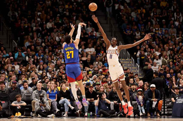 Dari Nuggets, Jamal Murray mencetak skor tertinggi yaitu 28 poin, Nikola Jokic mencatat 25 poin dan 16 rebound, Michael Porter Jr. menyumbang 20 poin, dan Kentavious Caldwell-Pope 11 poin.