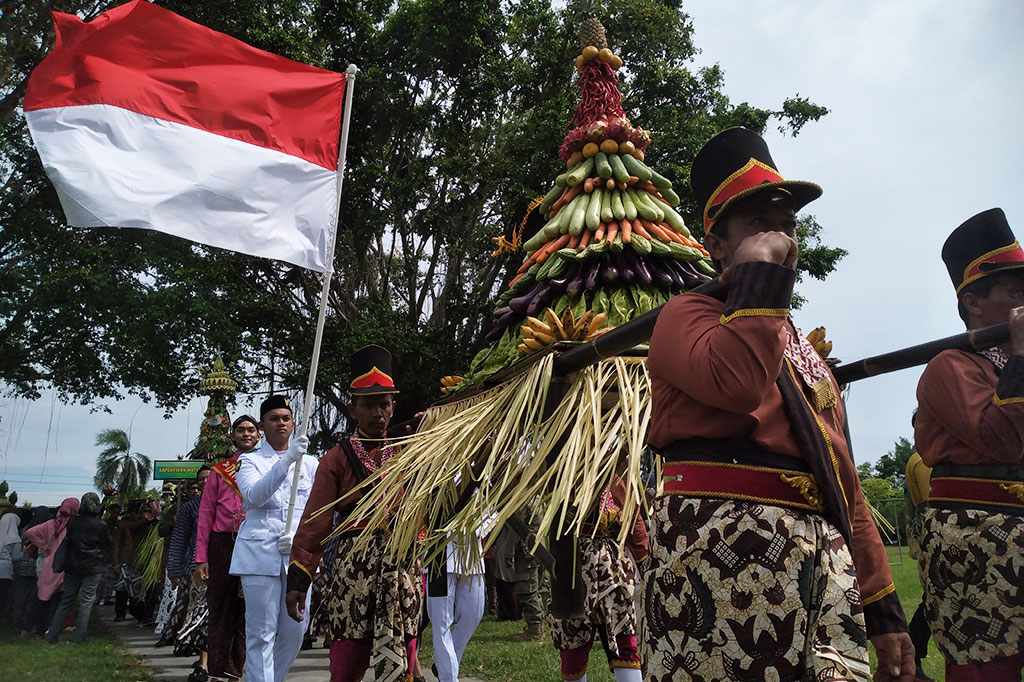 Nyadran agung sendiri merupakan tradisi tahunan masyarakat Kulon Progo yang digelar untuk menyambut Bulan Suci Ramadan. Lewat acara ini pula, Pemkab Kulon Progo melalui Kundha Kebudayan atau Dinas Kebudayaan ingin agar tradisi luhur itu tetap lestari.