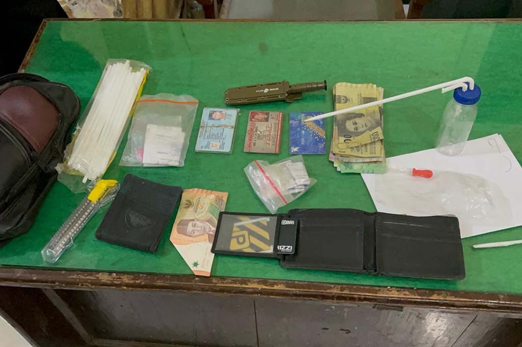 Seperti pada Sabtu, 9 Maret 2024 tengah malam menjelang Minggu dinihari, Tim Sparta yang sedang patroli mendapatkan informasi penjualan miras jenis ciu di Mojosongo, langsung dilakukan penyitaan.