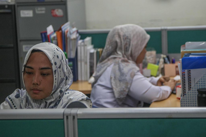 Pemerintah Provinsi DKI Jakarta memberlakukan penyesuaian aturan jam kerja bagi para Aparatur Sipil Negara (ASN) selama Ramadhan 1445 Hijriah.  