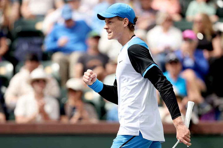 Juara Australian Open, Jannik Sinner pada Jumat, 15 Maret 2024 dini hari WIB, melaju ke semifinal ATP-WTA Indian Wells Masters setelah menang 6-3, 6-3 atas petenis Ceko, Jiri Lehecka. 
