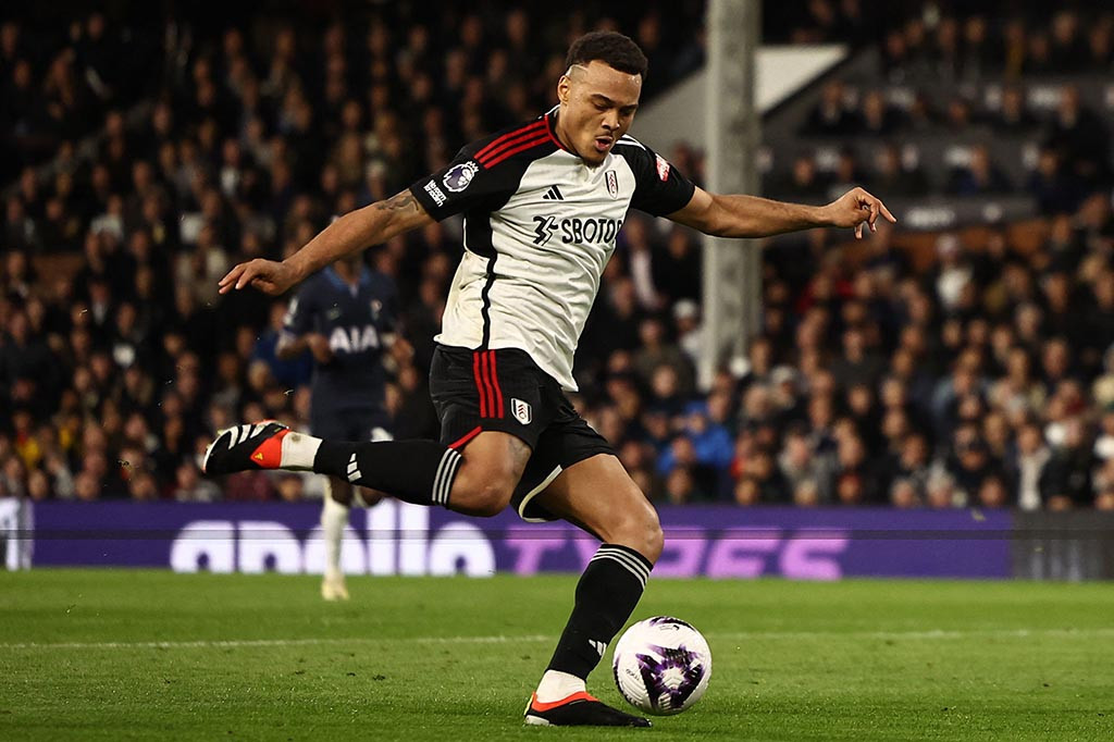 Penyerang muda asal Brazil Rodrigo Muniz menyumbang dua gol bagi Fulham. Gol pertama dibukukan Muniz pada menit ke-42, saat ia menerima bola umpan silang Antonee Robinson sebelum menceploskannya ke gawang Spurs yang dikawal Guglielmo Vicario.