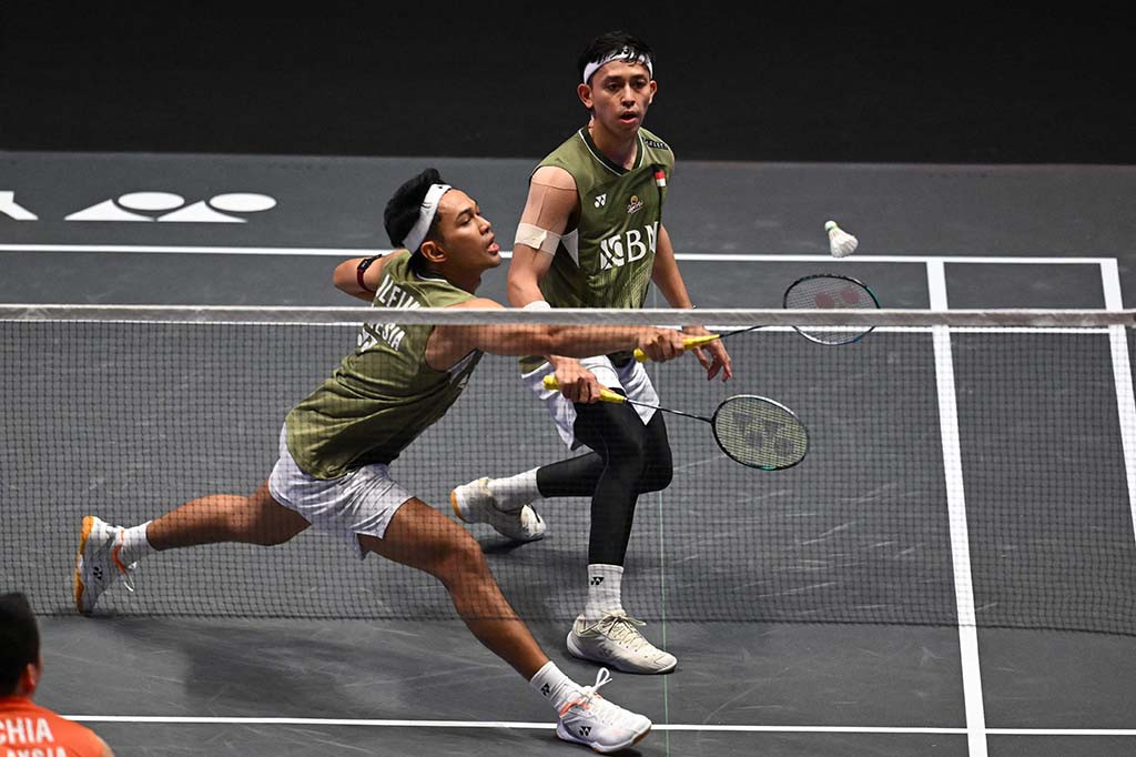 Ganda putra Indonesia Fajar Alfian/Muhammad Rian Ardianto berhasil mempertahankan gelar juara All England Open dua tahun beruntun.