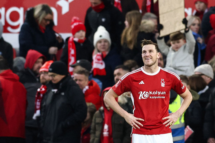 Berdasarkan laporan AFP, EPL mengatakan dalam pernyataannya bahwa Forest dihukum karena kerugian mereka melebihi ambang batas.