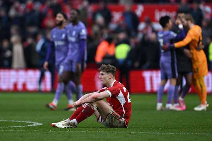 Di musim 2022/2023 kemarin, Forest mencatatkan kerugian sebesar 95,5 juta poundsterling. Angka ini melebihi batas maksimal yang ditetapkan EPL, yaitu 61 juta pounds. Dengan selisih 34,5 juta poundsterling kerugian, maka Forest dinyatakan bersalah oleh komisi independen yang bertugas.