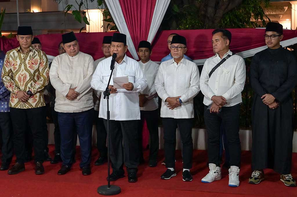 Komisi Pemilihan Umum (KPU) RI menetapkan pasangan Calon Presiden dan Wakil Presiden RI Prabowo Subianto-Gibran Rakabuming Raka sebagai Presiden dan Wakil Presiden RI periode 2024-2029.