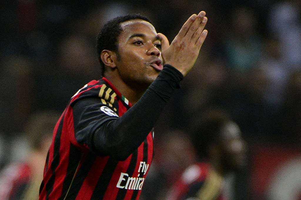Sejak dijatuhi hukuman tersebut, ia telah kembali ke negaranya dan belum menjalani hukumannya. Brasil sendiri tidak mengekstradisi warga negaranya sehingga pengadilan Italia meminta Robinho dipenjara di negaranya.