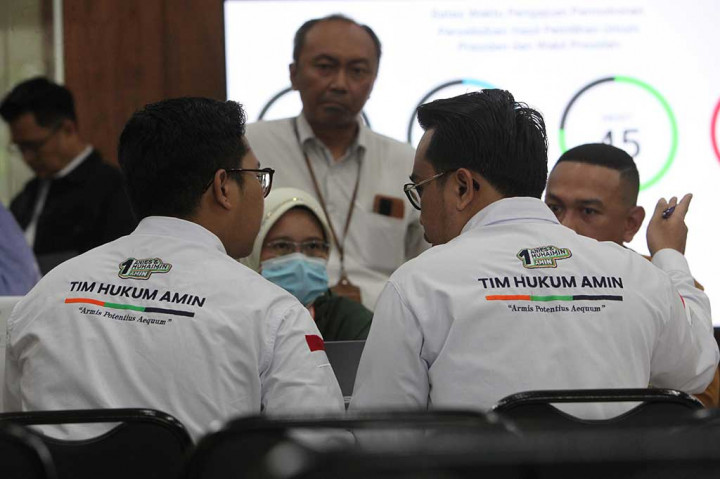 Ari menyebut, permohonan ini merupakan amanah bagi Timnas AMIN dari masyarakat pemilih Anies-Muhaimin yang menginginkan perubahan. Karena itu, bagi mereka, pengajuan permohonan ini merupakan tanggung jawab profesional yang harus dilakukan untuk menyelesaikan amanah tersebut di forum MK.