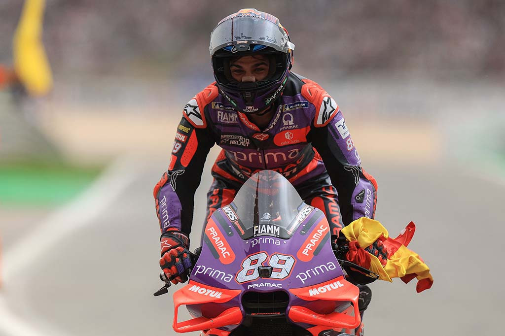 Jorge Martin menjadi yang terdepan di lap pertama dan tidak pernah melepaskan keunggulannya untuk memenangkan MotoGP Portugal pada hari Minggu, 24 Maret 2024, di balapan kedua musim ini.