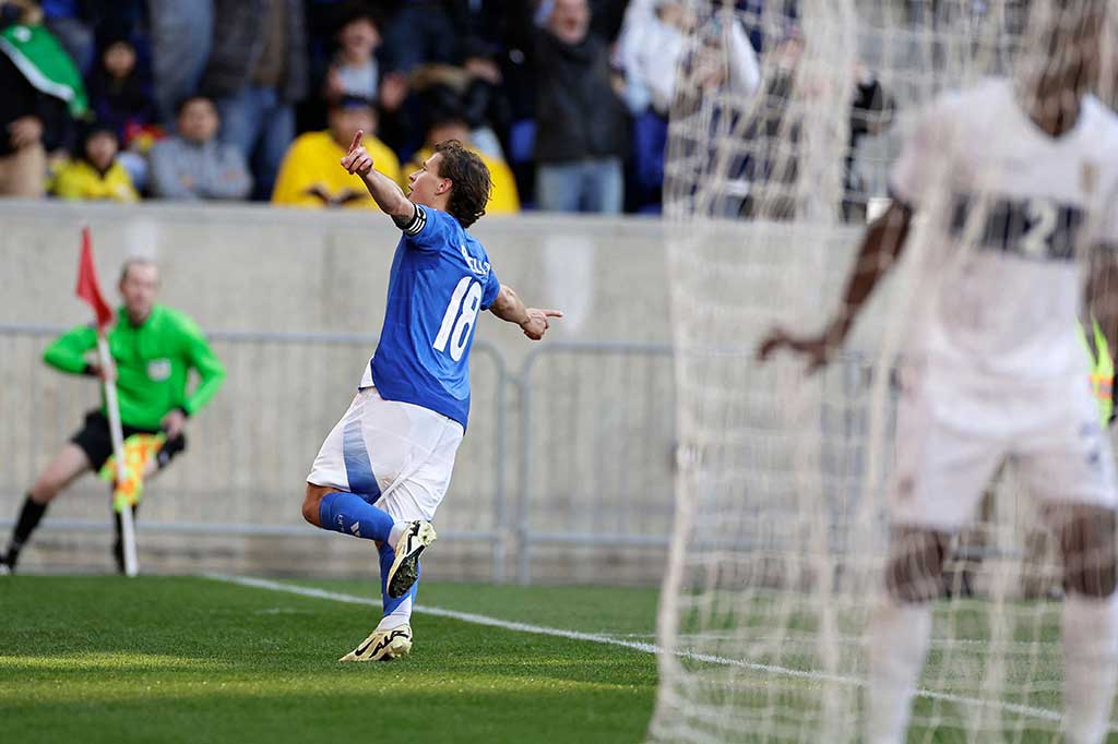 Italia menggandakan keunggulan mereka menjadi 2-0 pada masa injury time atau menit ke-90+4. Barella menjebol gawang Ekuador usai menerima bola terobosan dari Riccardo Orsolini.