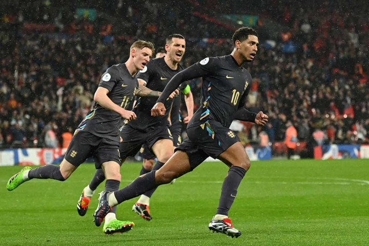 Jude Bellingham menyamakan skor 2-2 pada menit ke-94 lewat sepakan ke tiang dekat, setelah menerima umpan Bowen. Pertandingan berakhir tidak lama kemudian.