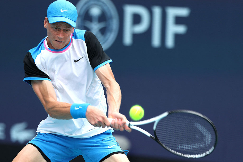 Peraih gelar juara tingkat tur sebanyak 12 kali itu selanjutnya akan menghadapi juara bertahan Daniil Medvedev atau unggulan ke-22 Nicolas Jarry.