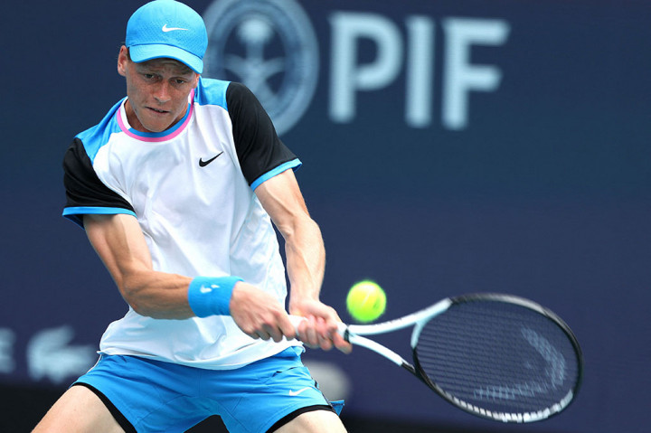Peraih gelar juara tingkat tur sebanyak 12 kali itu selanjutnya akan menghadapi juara bertahan Daniil Medvedev atau unggulan ke-22 Nicolas Jarry.